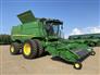 John Deere 2017 S670 Combines