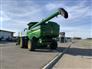 John Deere 2012 S670 Combines