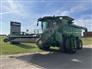 John Deere 2013 S670 Combines