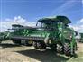 John Deere 2017 S680 Combines