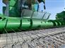 John Deere 2017 S670 Combines