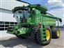 John Deere 2012 S660 Combines