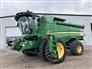 John Deere 2017 S670 Combines