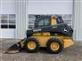 John Deere 2021 330G Skid Steers