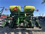 John Deere 2011 DB90 Planters
