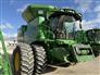 John Deere 2016 S680 Combines