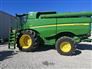 John Deere 2022 S780 Combines