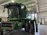 John Deere 2015 S670 Combines