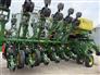 John Deere 2023 1795 Planters