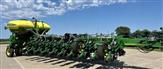 2021 John Deere 1775NT