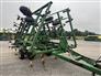 John Deere 980 Field Cultivators