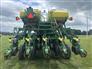 John Deere 2018 1795 Planters