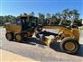 2014 John Deere 670G