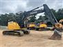 2019 John Deere 245G LC