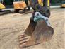 2019 John Deere 245G LC