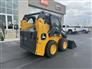 John Deere 2025 318G Skid Steers