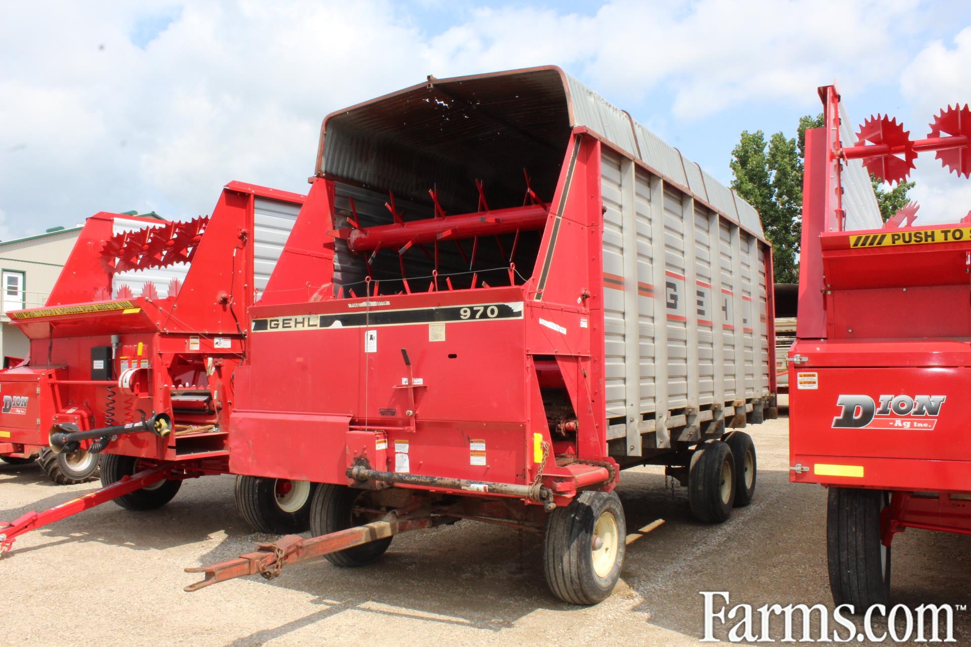 gehl-970-forage-wagon-for-sale-farms