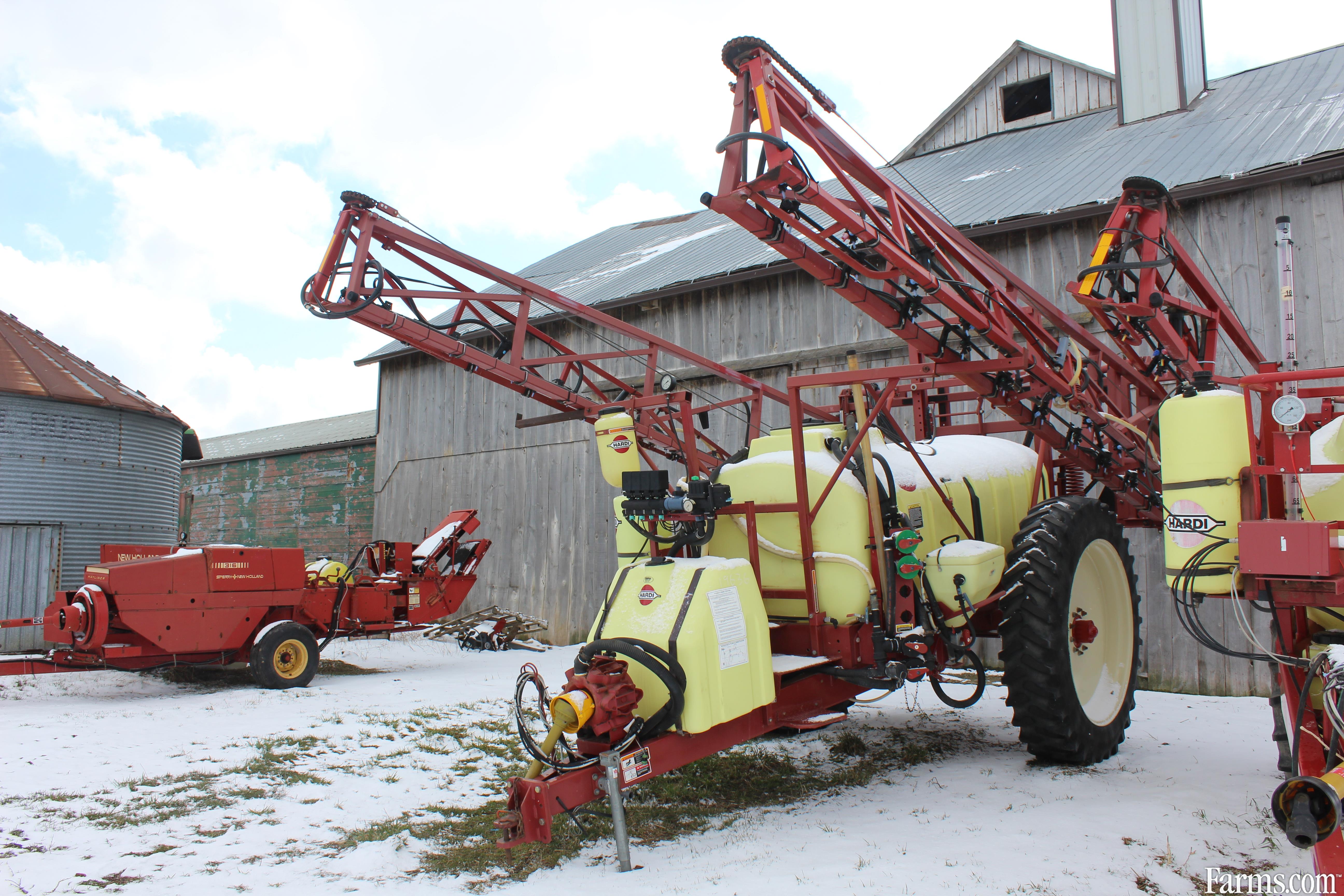Navigator 1000 Hardi Sprayer for Sale