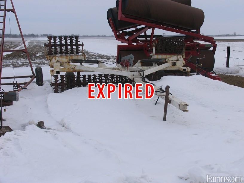 Brillion 17 foot packer for Sale