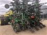 John Deere 2021 P556 Air Seeders / Air Carts
