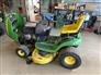 John Deere 2005 L118 Riding Lawn Mowers