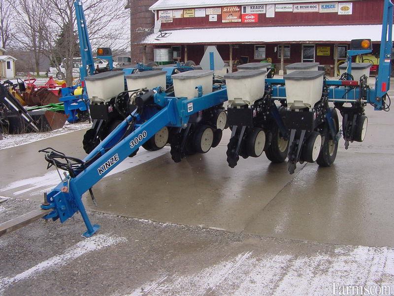 Kinze 3000 Planters for Sale