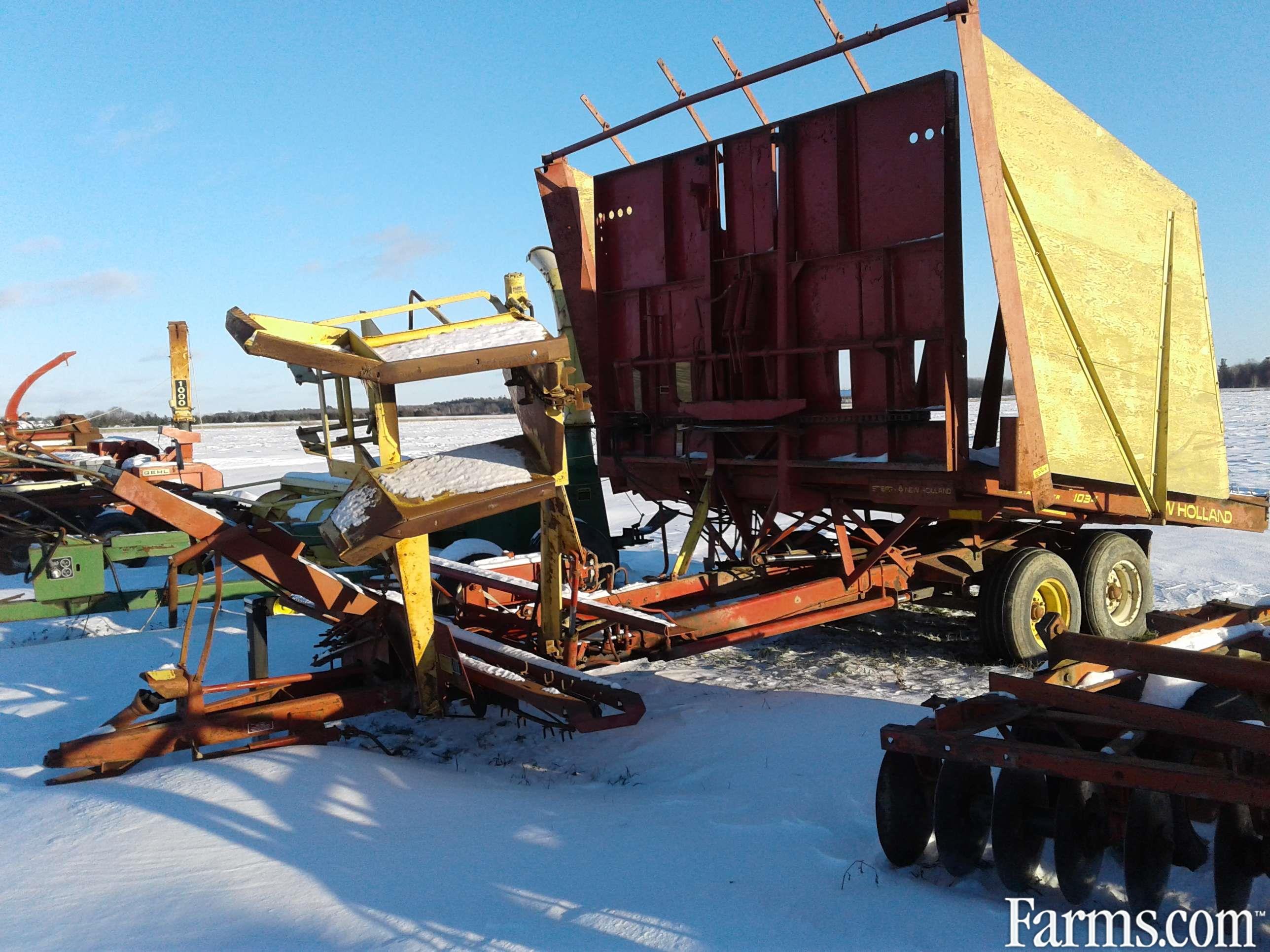 New Holland 1034 Bale Wagons / Retrievers for Sale