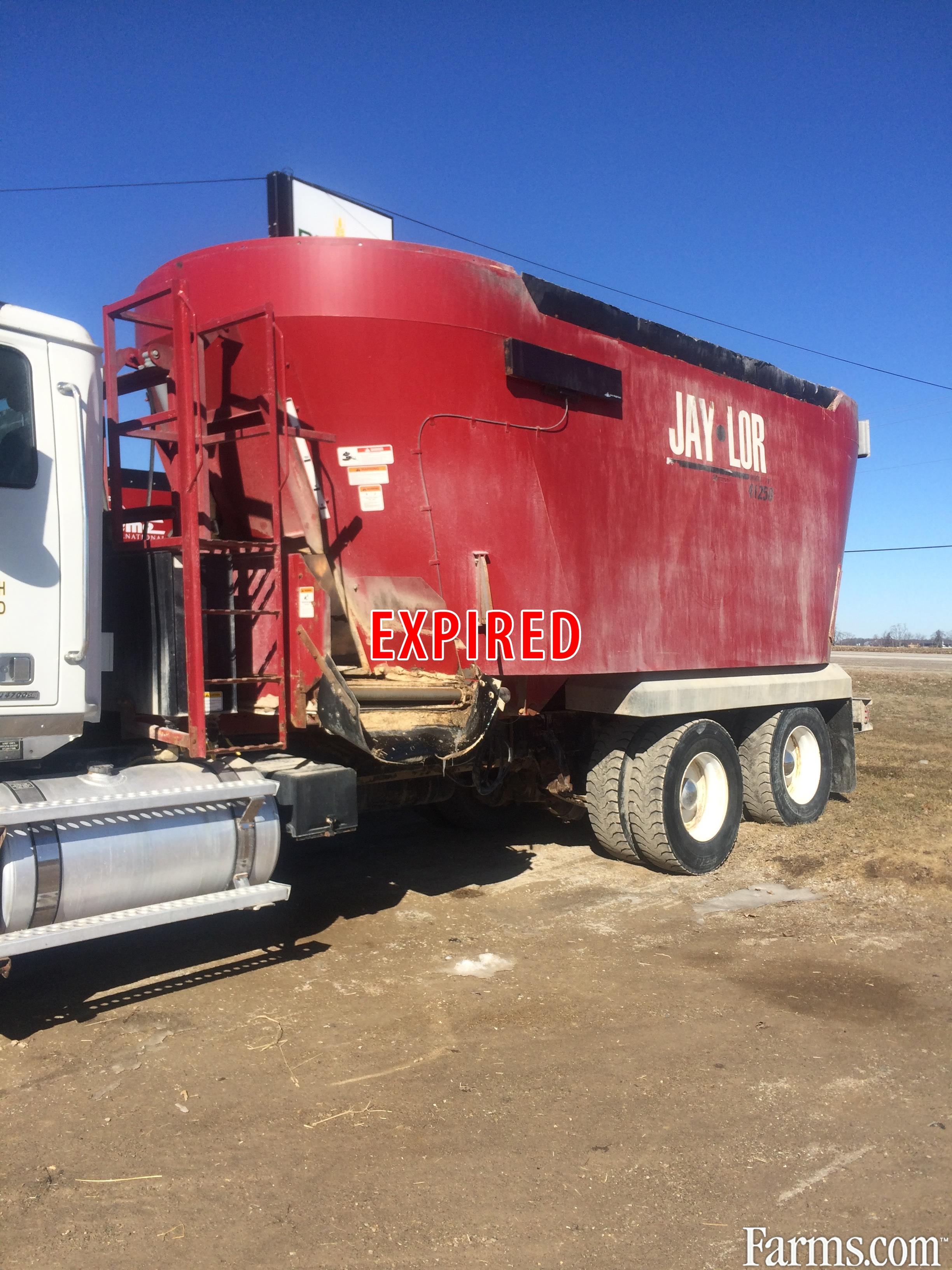 2013 Jaylor 41250 Truckmount TMR Mixer for Sale
