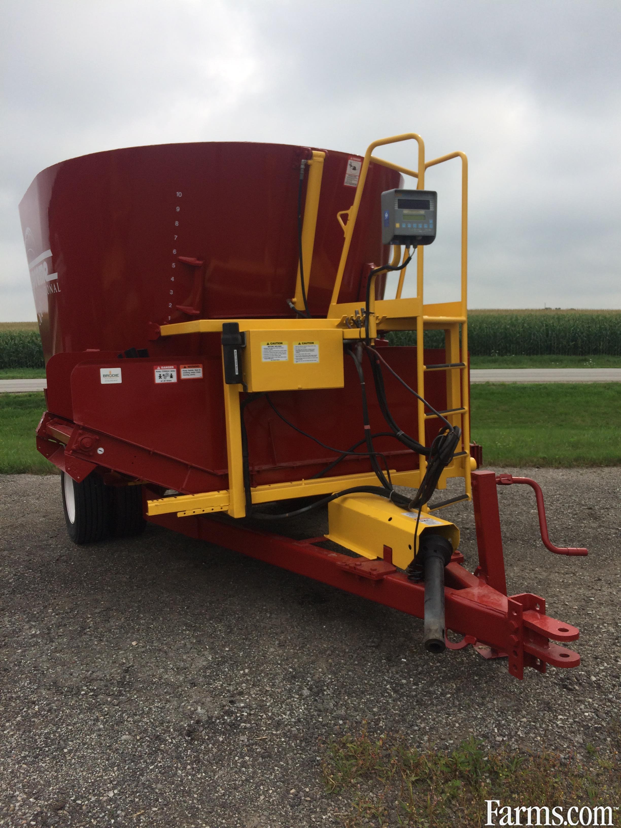 Jaylor 500 Feed Grinders / Mixers for Sale