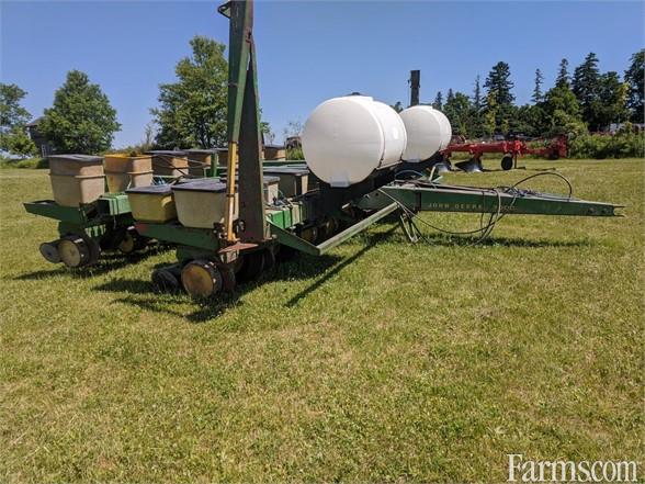 John Deere 7000 Planters for Sale