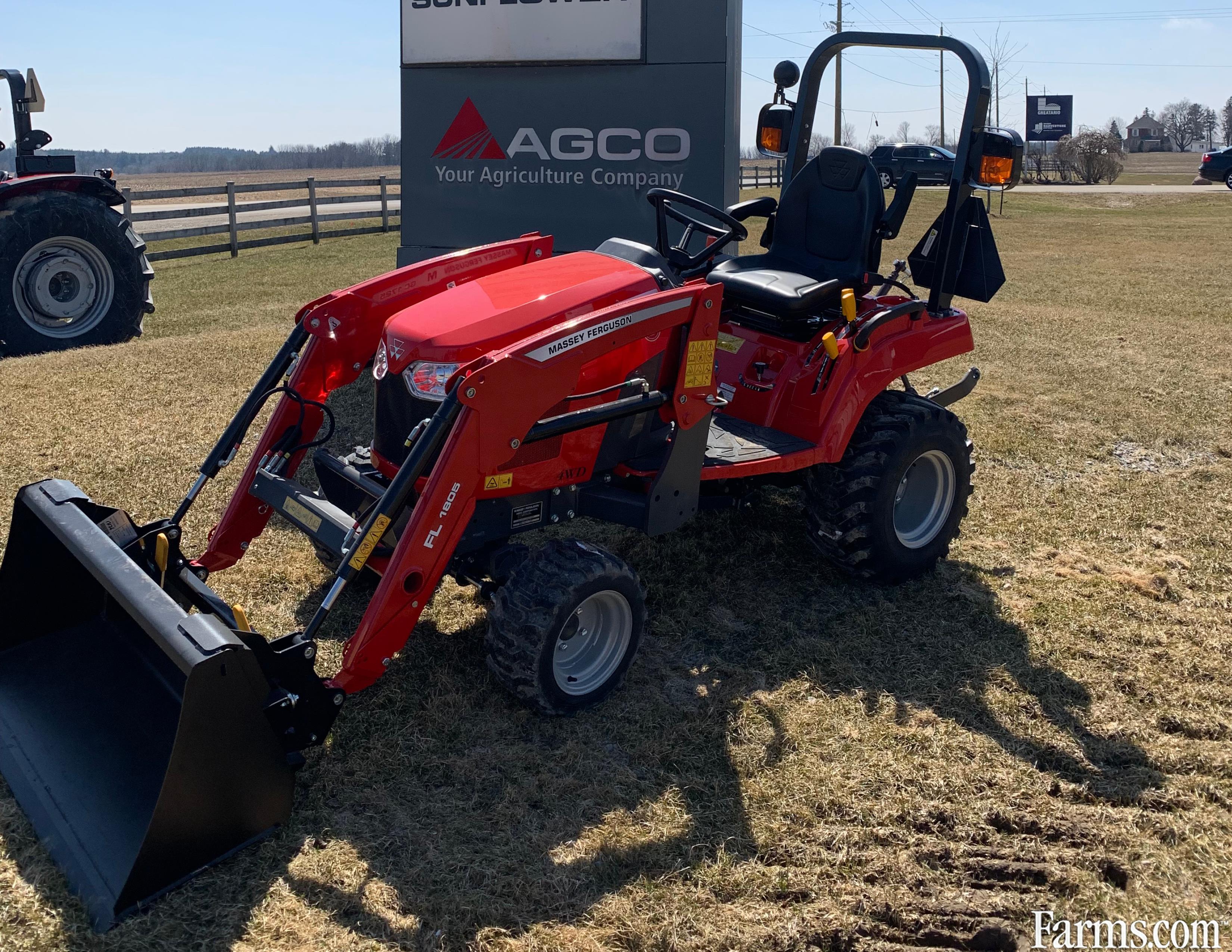 Massey Ferguson 2022 GC1725M Other Tractors for Sale