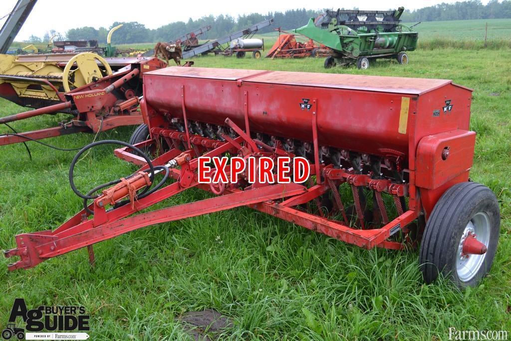 MF 33 Seed Drill for Sale