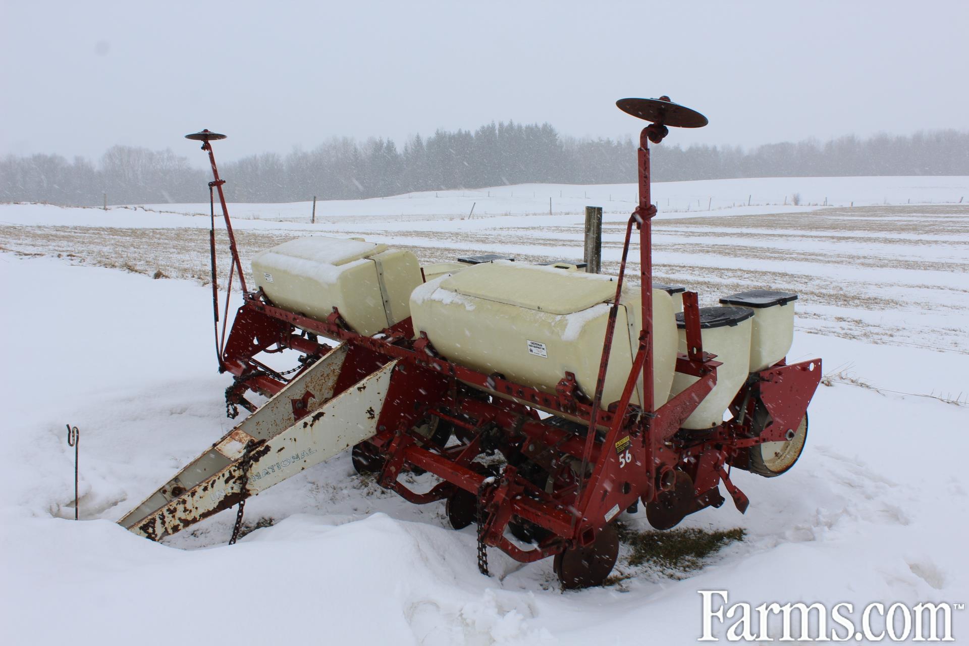 Tractor planter ih corn international row fertilizer harvester history tractors fertilizing planters industrial power posted big choose board implements Tractor planter ih corn international row fertilizer harvester history tractors fertilizing planters industrial power posted big choose board implements