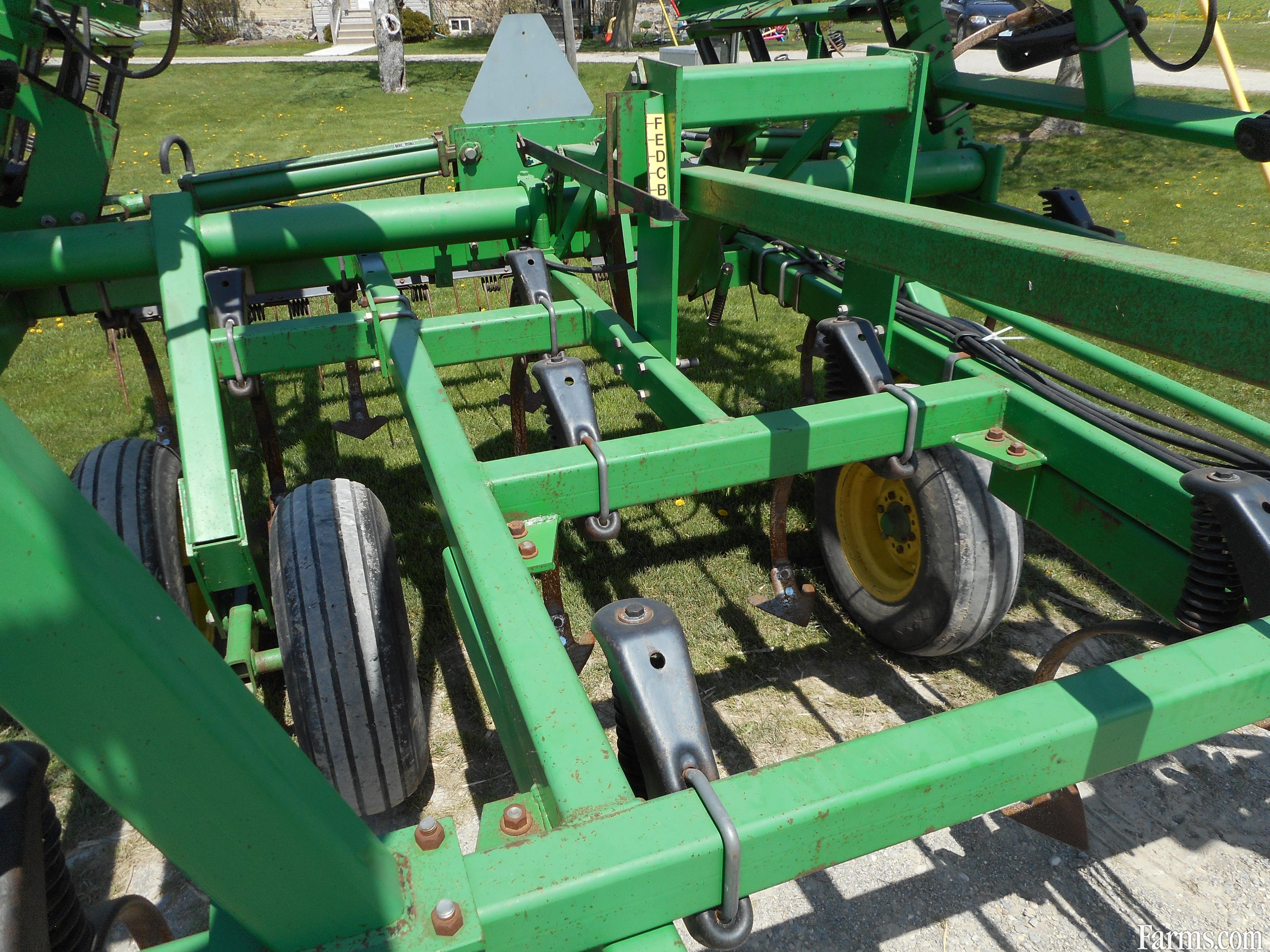 John Deere Field Cultivators For Sale 2899