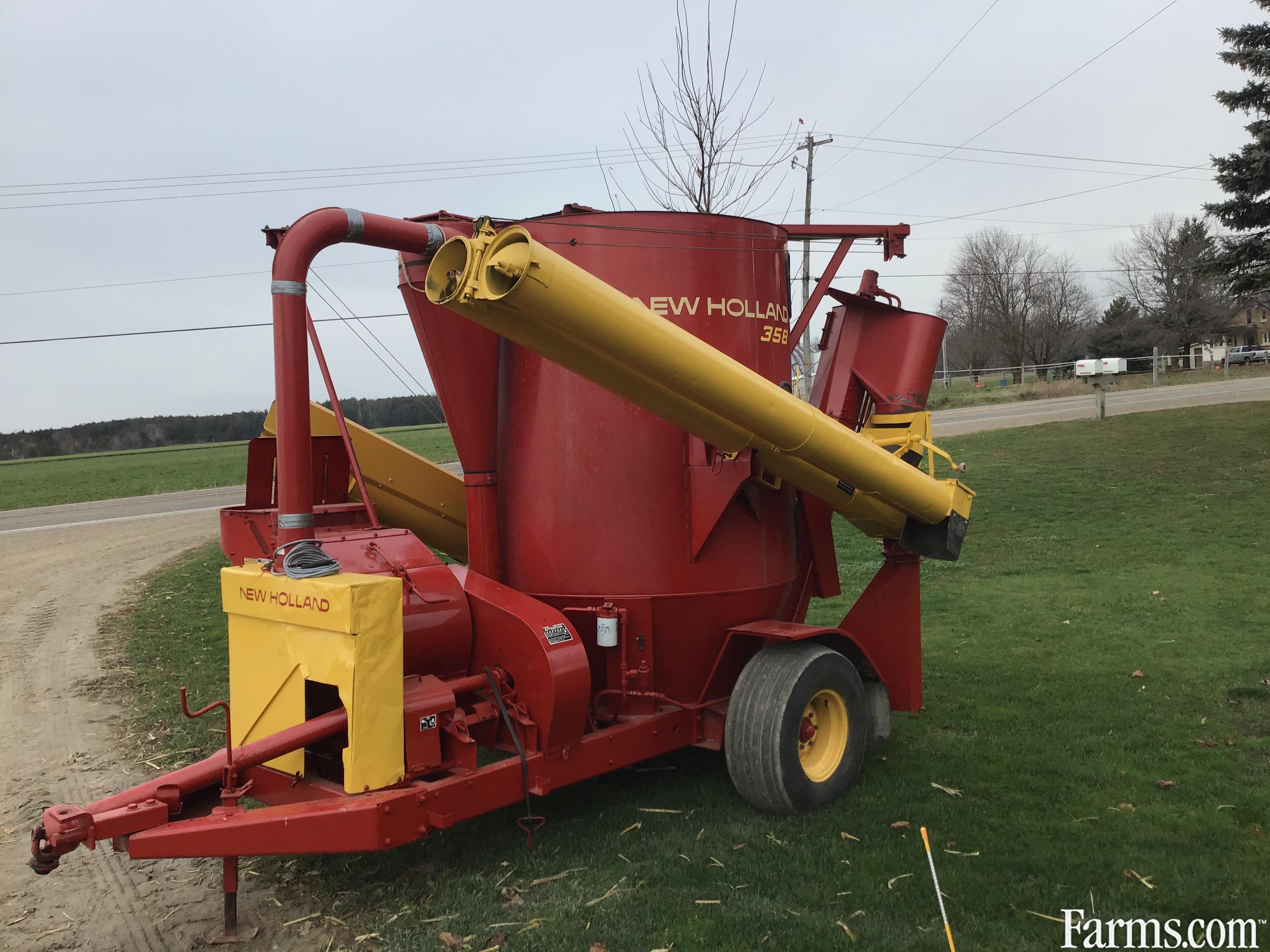 New Holland 358 Feed Grinders / Mixers for Sale