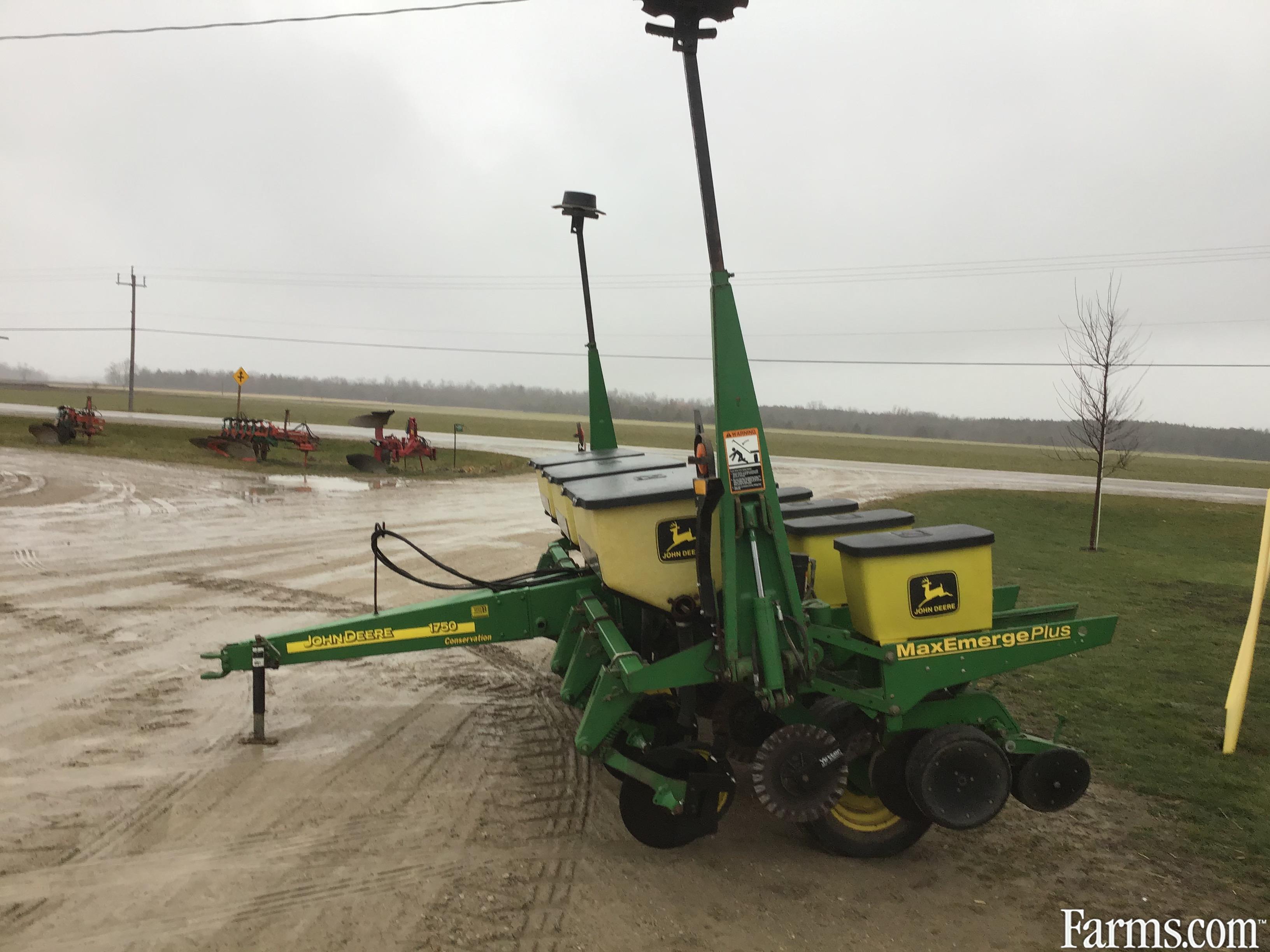 John Deere 1750 Planters for Sale