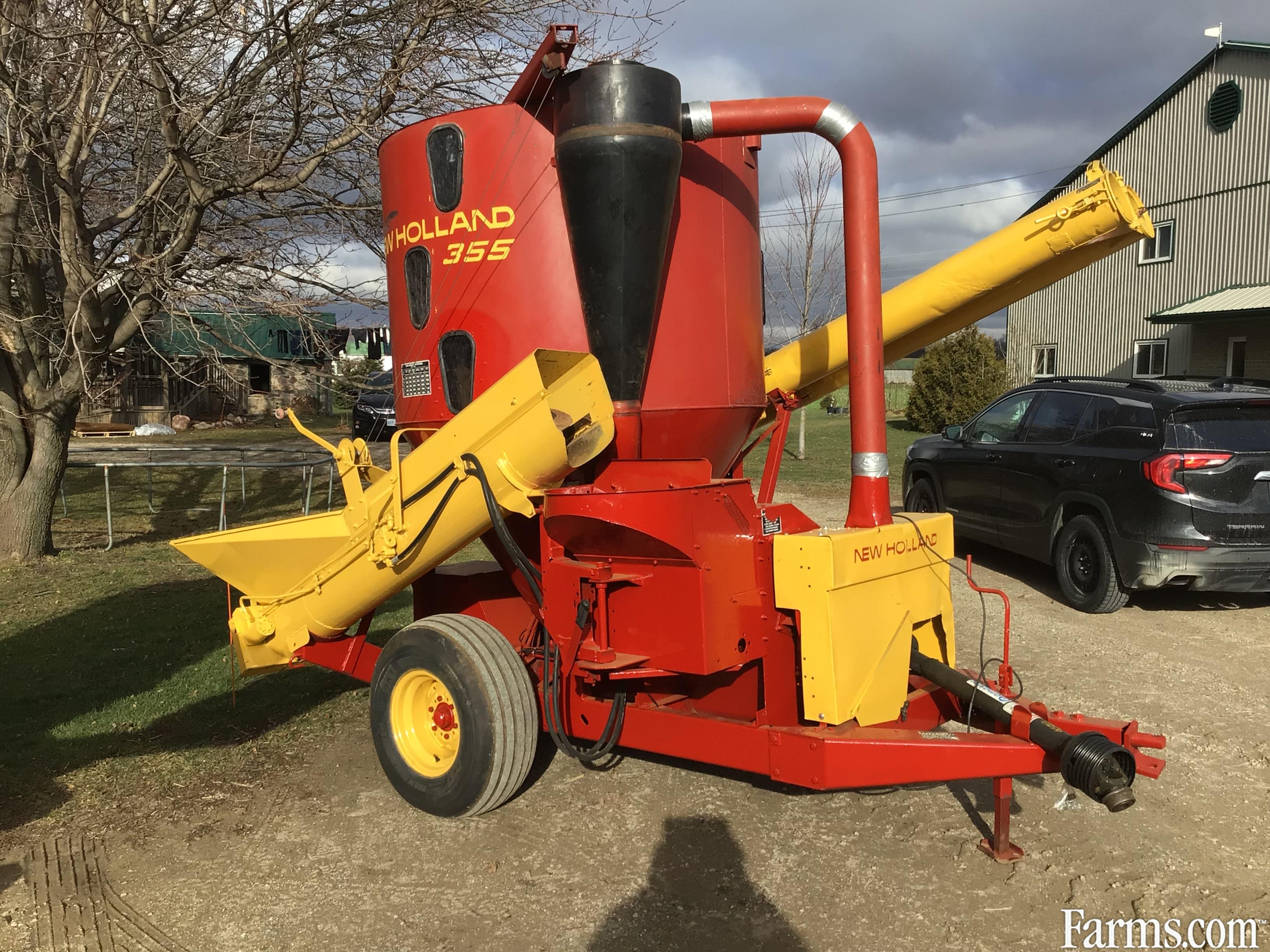 New Holland Feed Grinders / Mixers for Sale