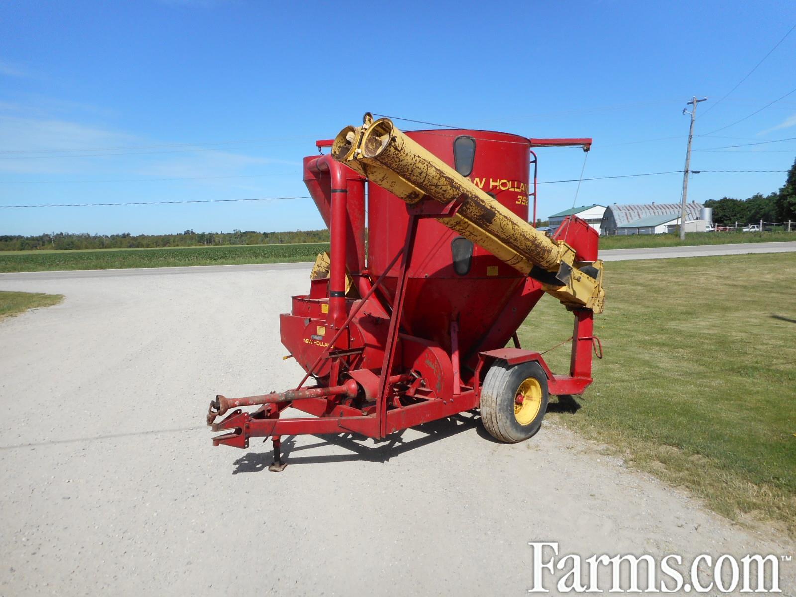 New Holland Feed Grinders / Mixers for Sale