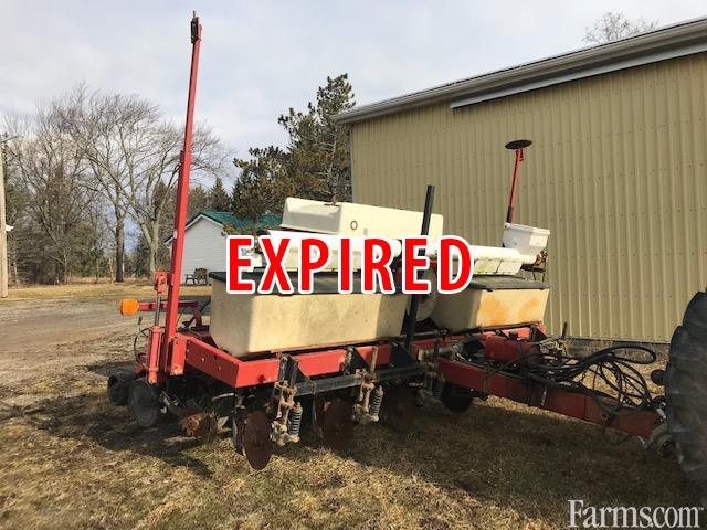 Caseih 955 Corn Planter For Sale 3343