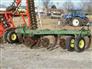 John Deere 915