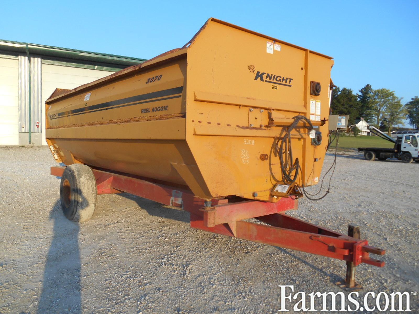 Knight 3070 Feed Grinders / Mixers for Sale
