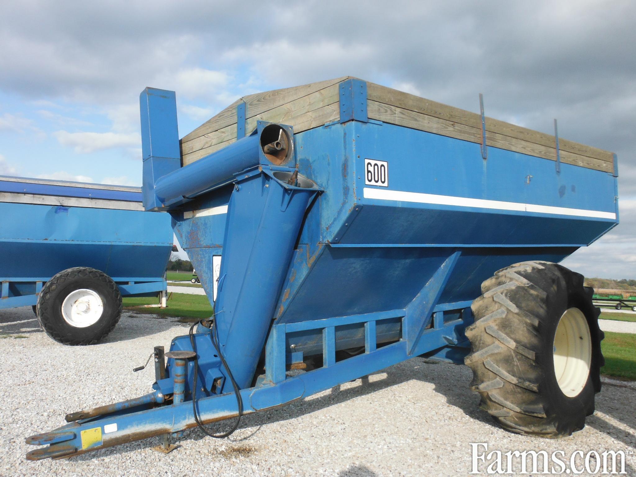 Kinze Grain Carts for Sale