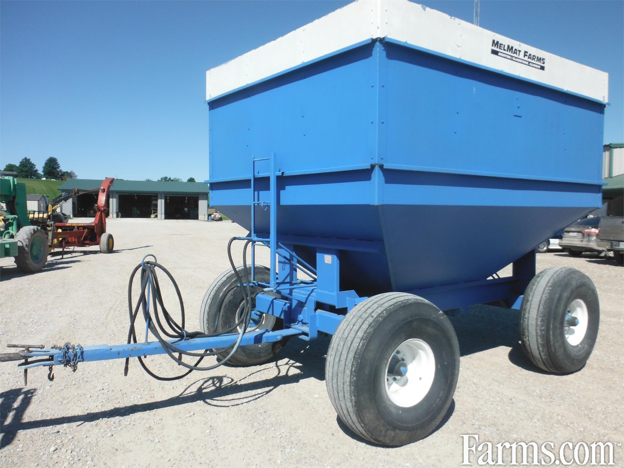 DMI D312 Gravity Wagons for Sale