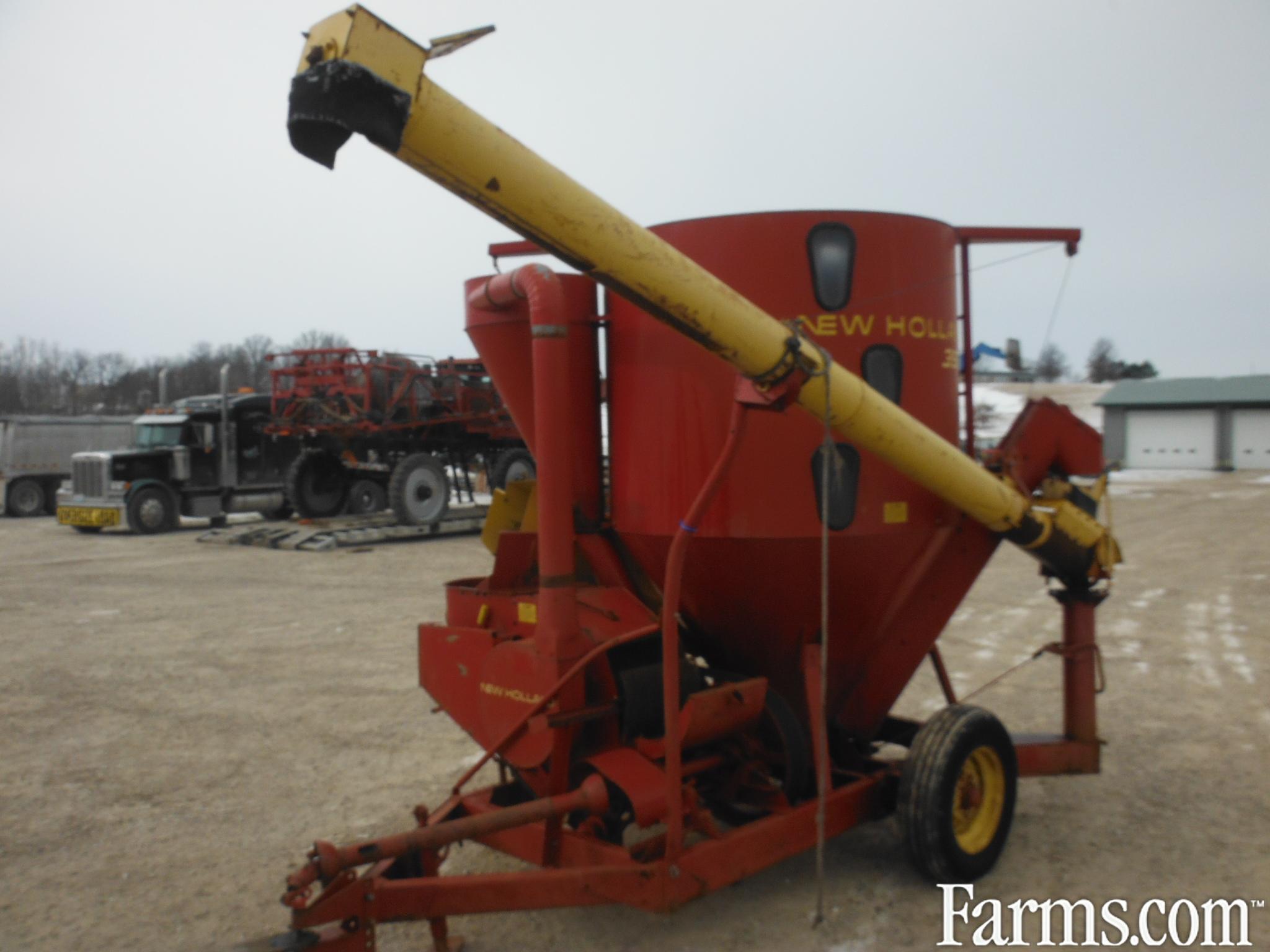 New Holland Feed Grinders / Mixers for Sale