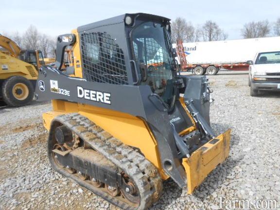 John Deere 2015 323E Track Loaders for Sale | USFarmer.com