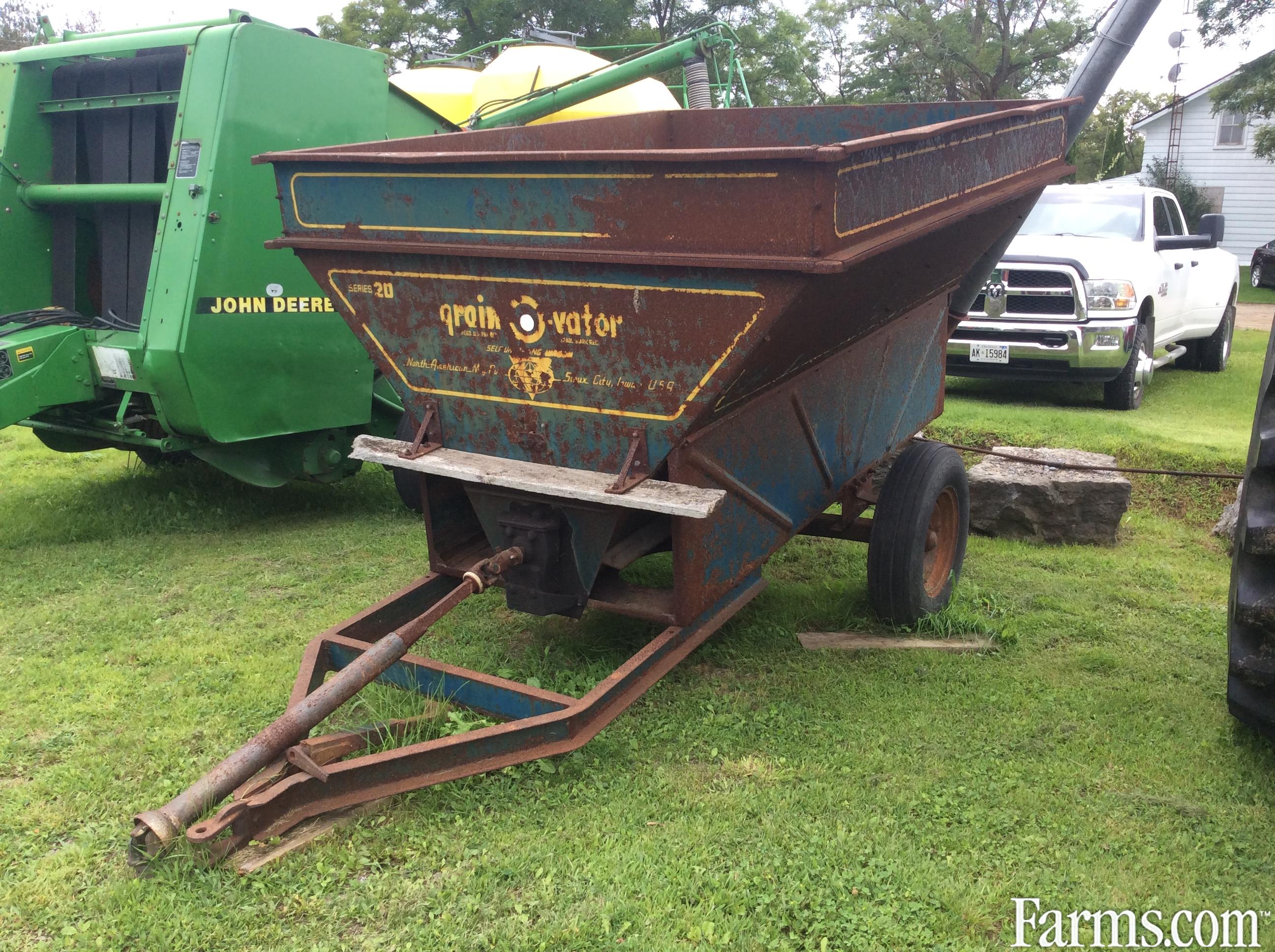 GrainKing 1970 20 Grain Carts for Sale