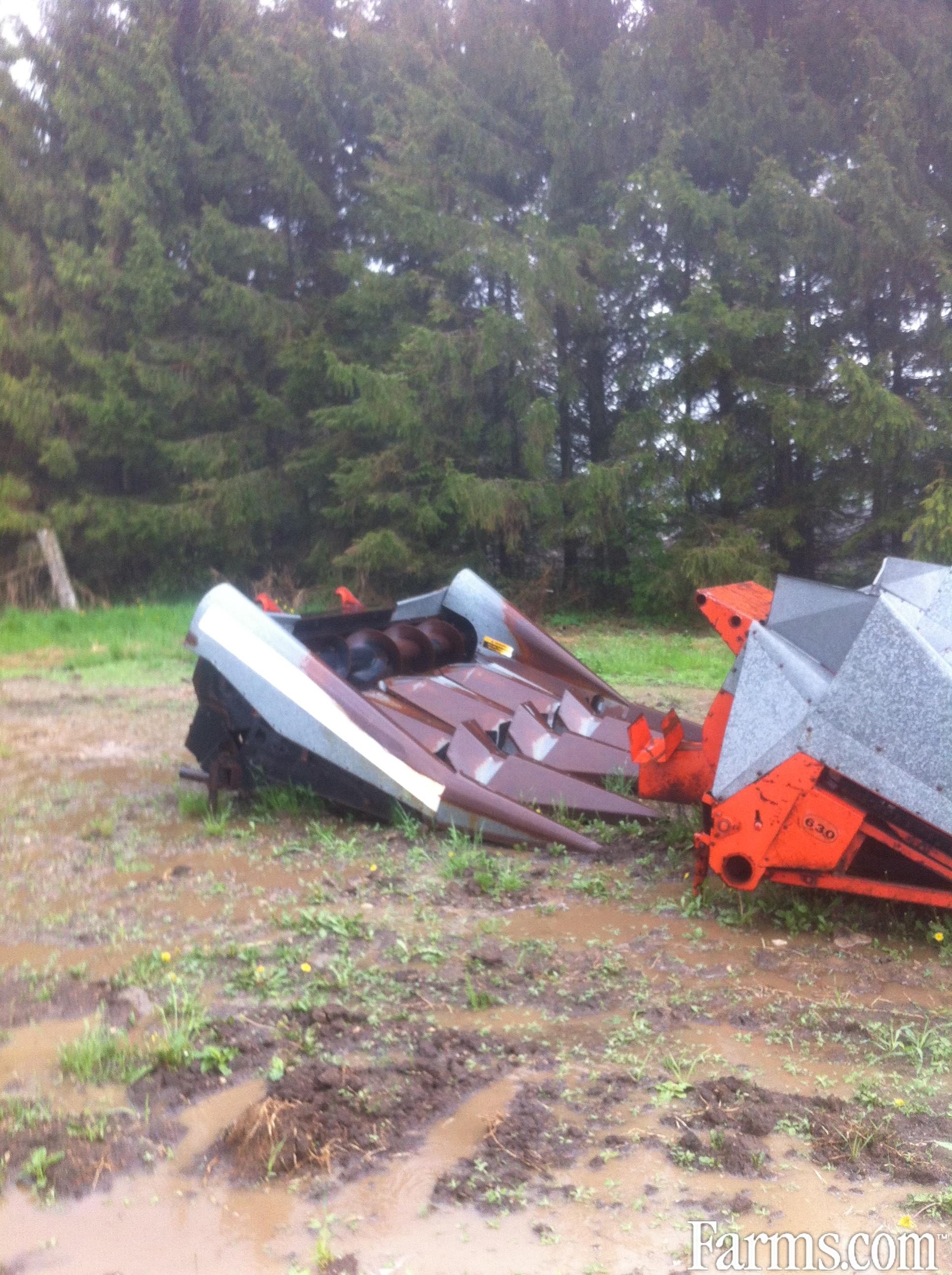 Gleaner A430 Headers Corn for Sale