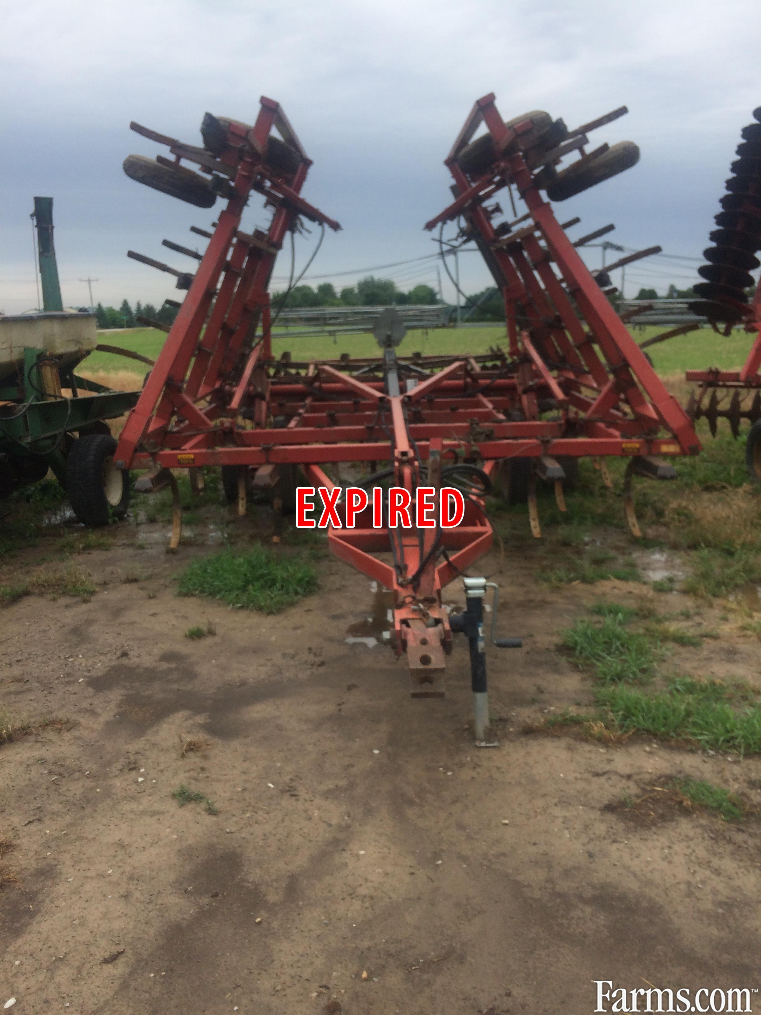 Case 3800 C Shank Cultivator for Sale | Farms.com