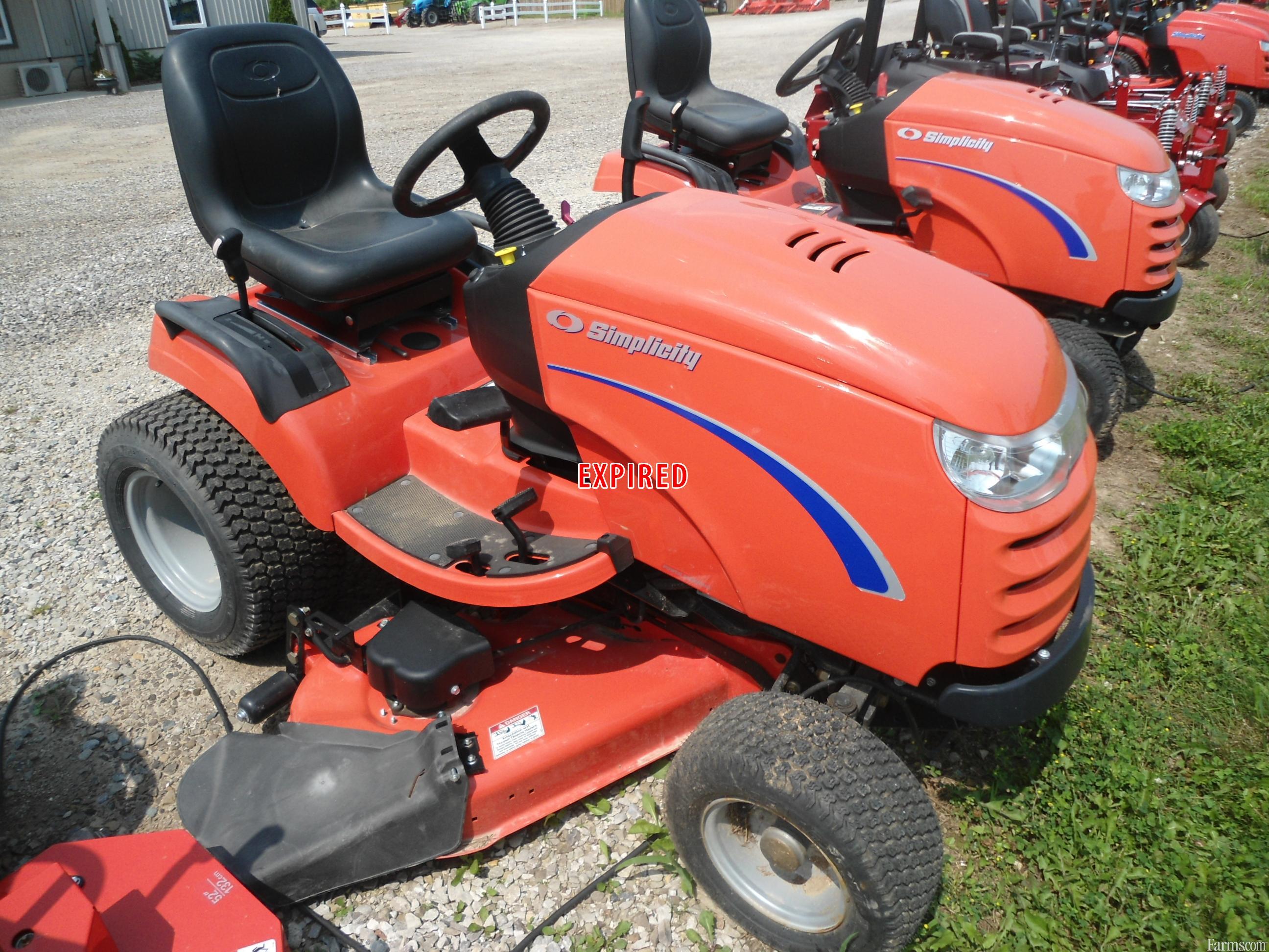 2012 Simplicity CONQUEST Lawn Tractor for Sale