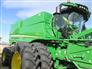 John Deere S780 Combines